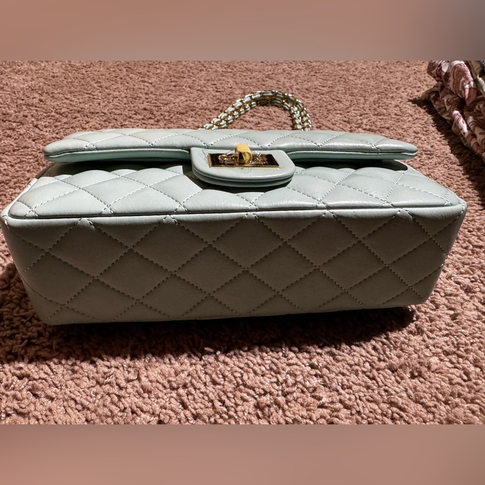 Mint Quilted Shoulder Bag - Picture 2 of 12